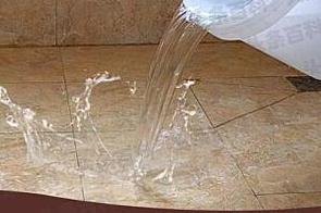 崇左市漏水维修 免砸砖防水材料该如何施工